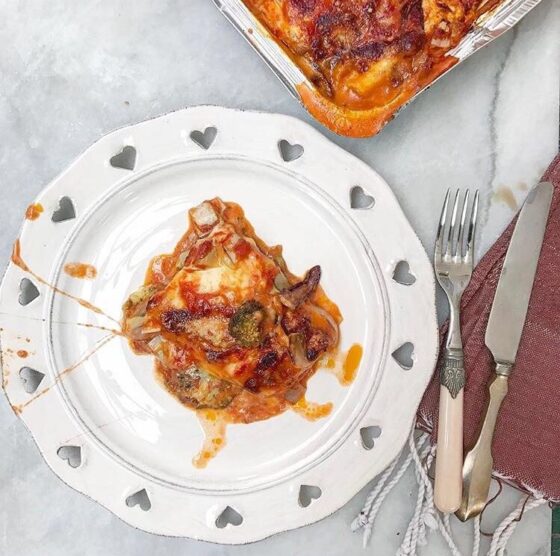 ALICE AGNELLI . A_GIPSY_IN_THE_KITCHEN