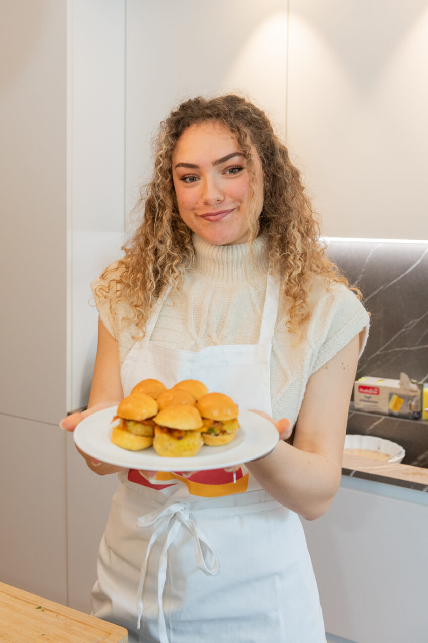 Eva Andrini